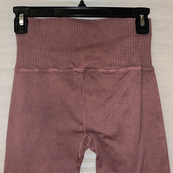 NWOT FP movement rust color good karma leggings M/L - Picture 4 of 9